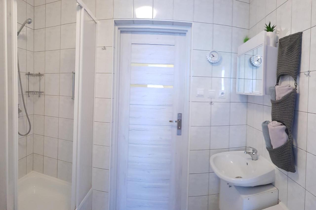 Apartamento Apartament Z Garazem W Kolobrzegu Exterior foto